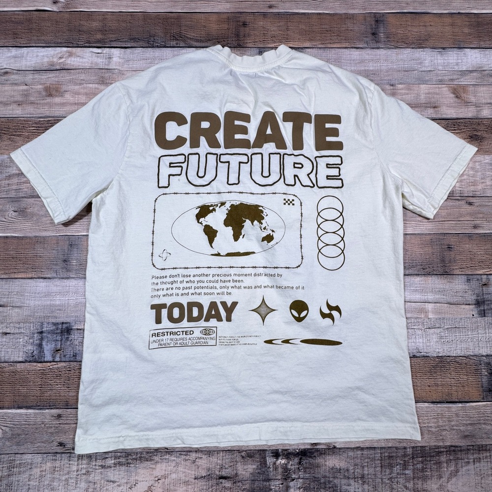 Riot Empire Men's T-Shirt Create Future Graphic World Map‎ Off White XL